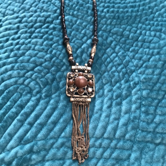 Necklace - Picture 3 of 3